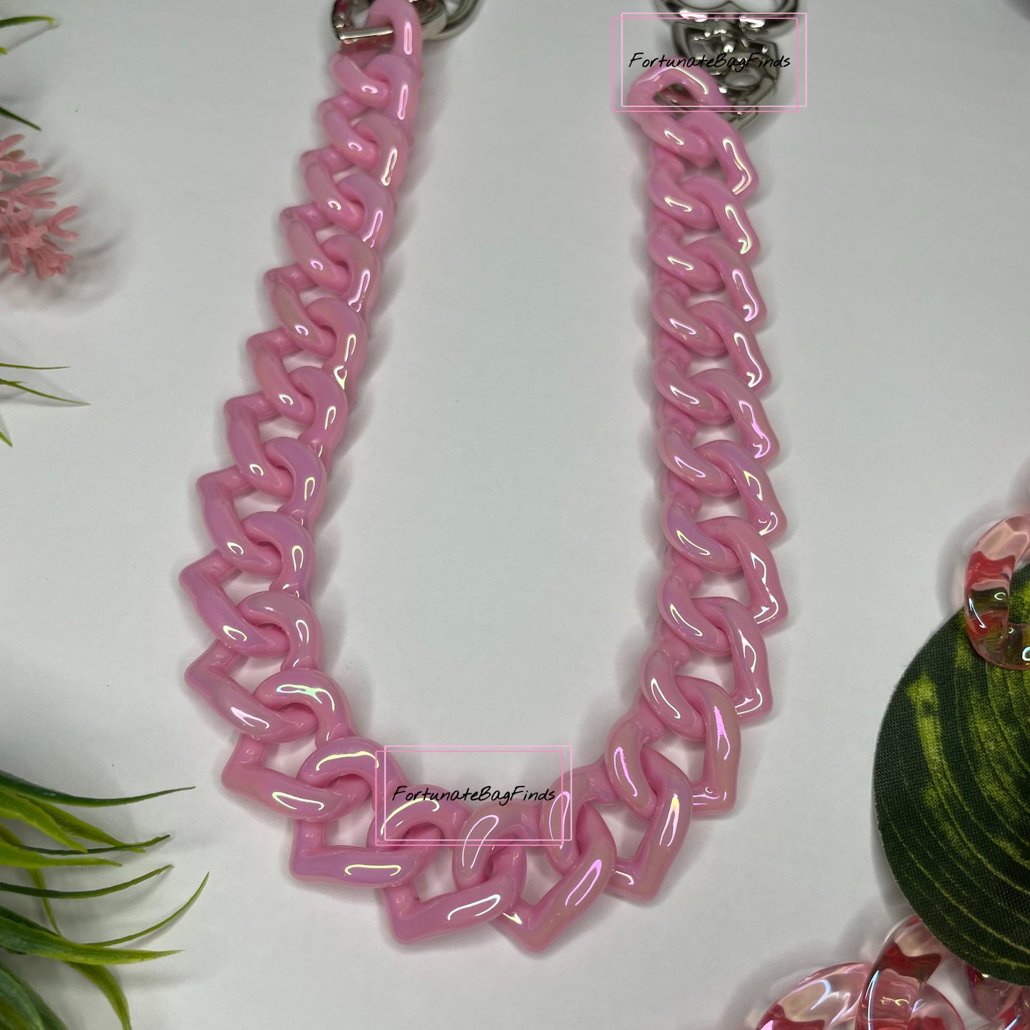 Light Baby Pink Pearl Triple Hearts Novelty Resin Bag Purse Chain Strap