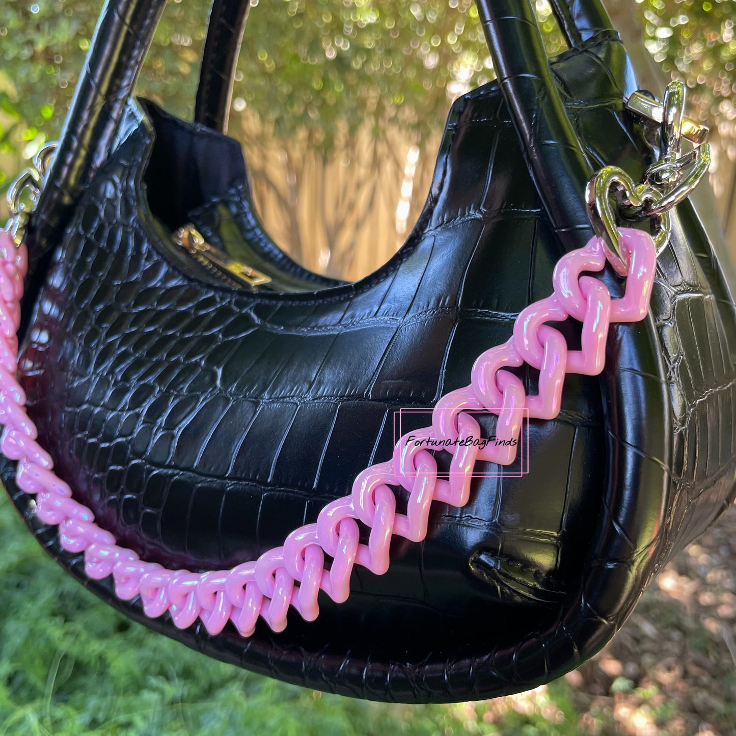 Light Baby Pink Pearl Triple Hearts Novelty Resin Bag Purse Chain Strap